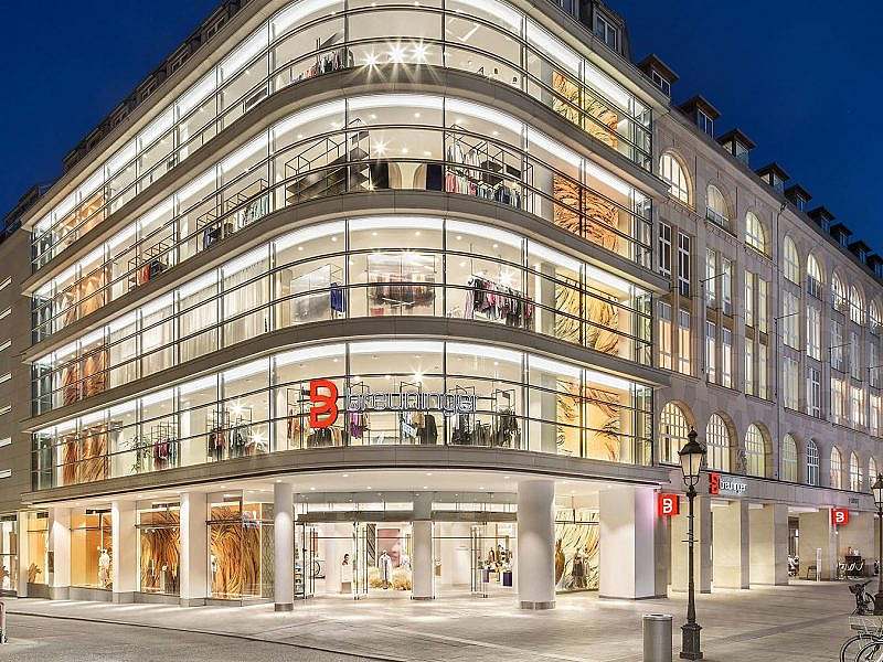 Facade of Breuninger fashion store