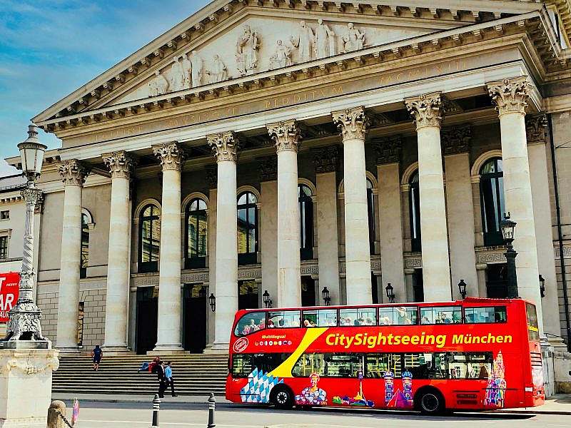 CitySightseeing tour bus in front of the State Opera House
